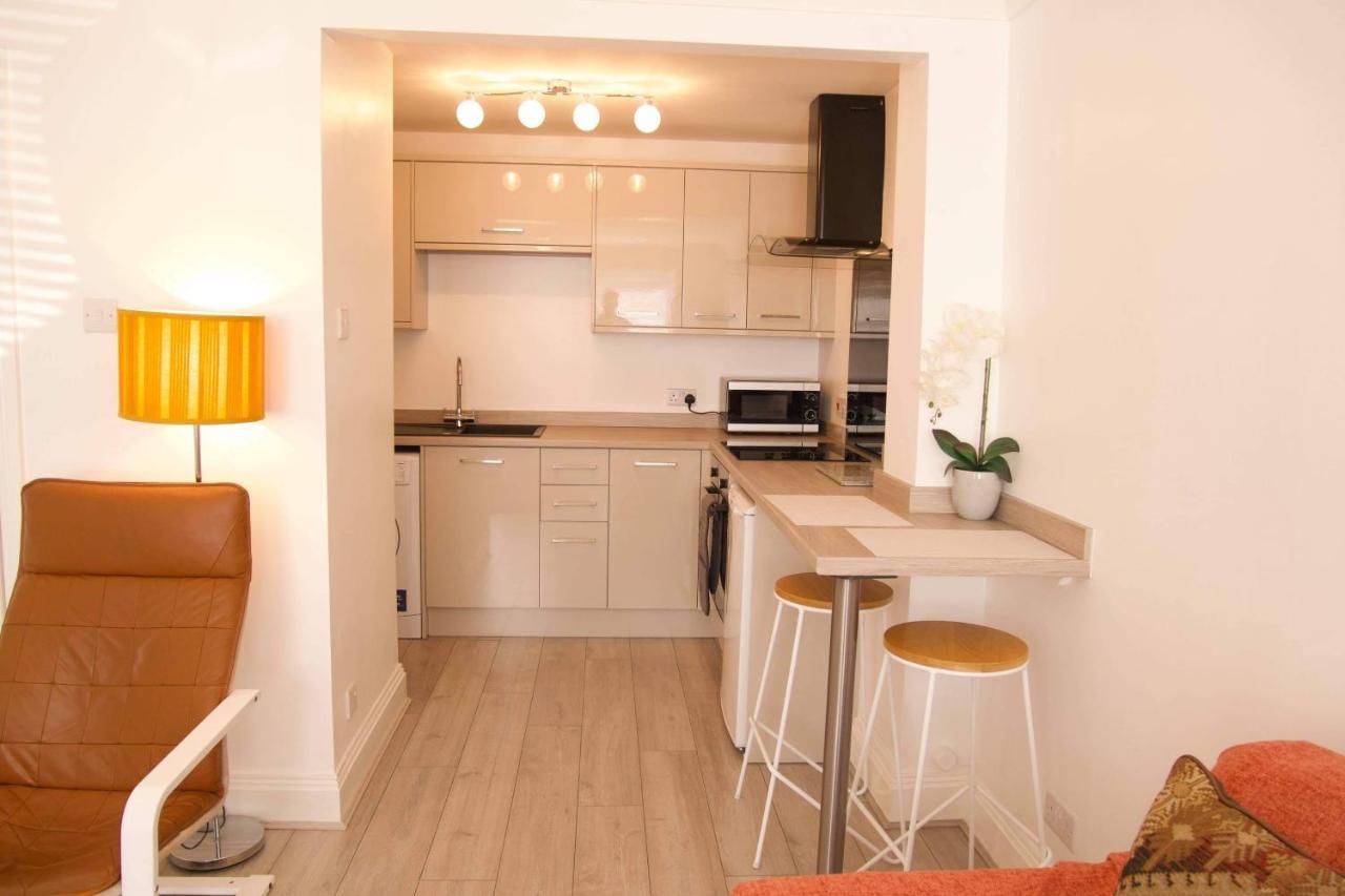 York City Centre, Recently Renovated 2 Bedroom Flat Exteriör bild